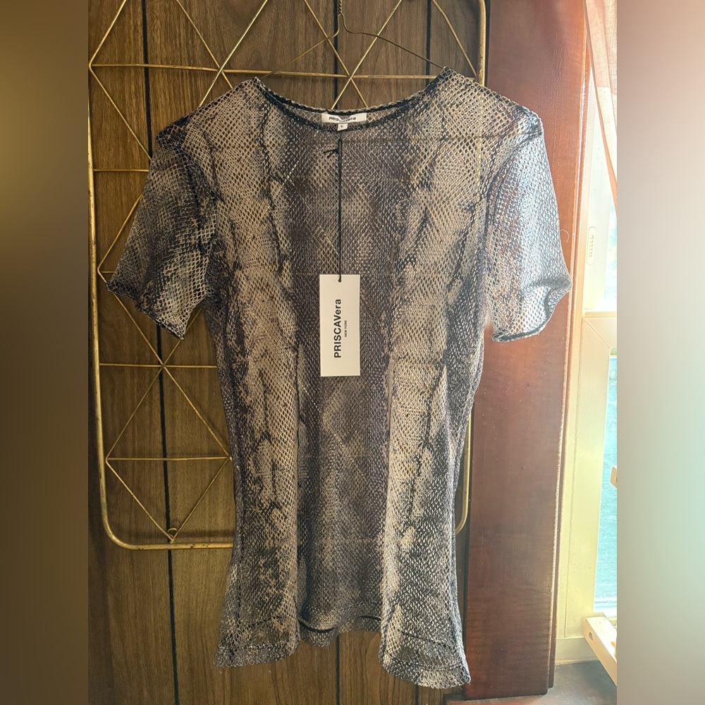 NWT PRISCAVera Snake Netting T-Shirt, sz L